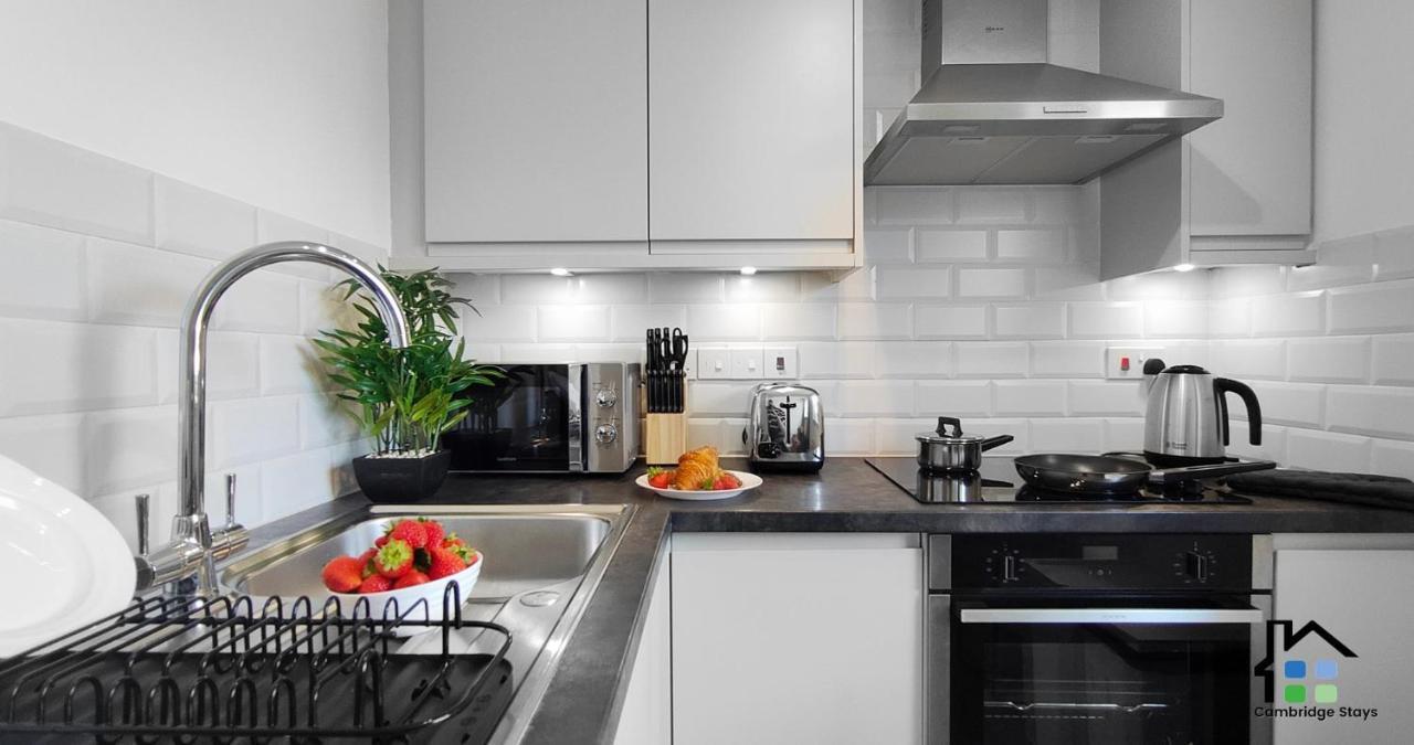 Cambridge Stays Central Apart Hotel 1Br Flats-Easy Walk To City Centre-Parking المظهر الخارجي الصورة